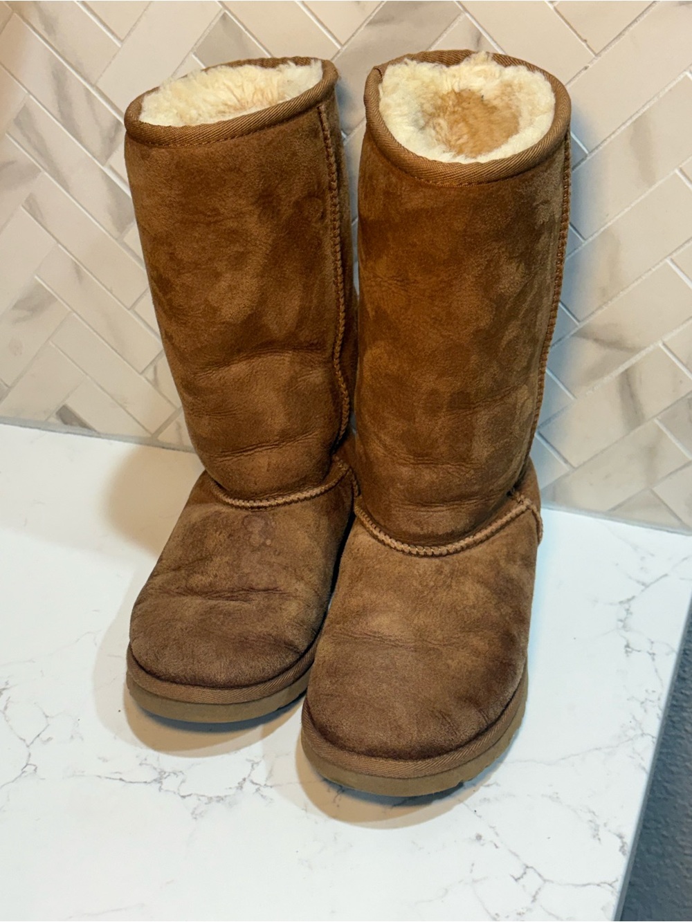 UGG Australia Classic Tall Sheepskin Boots Chestnut Brown Size Women’s 4 Kids 2